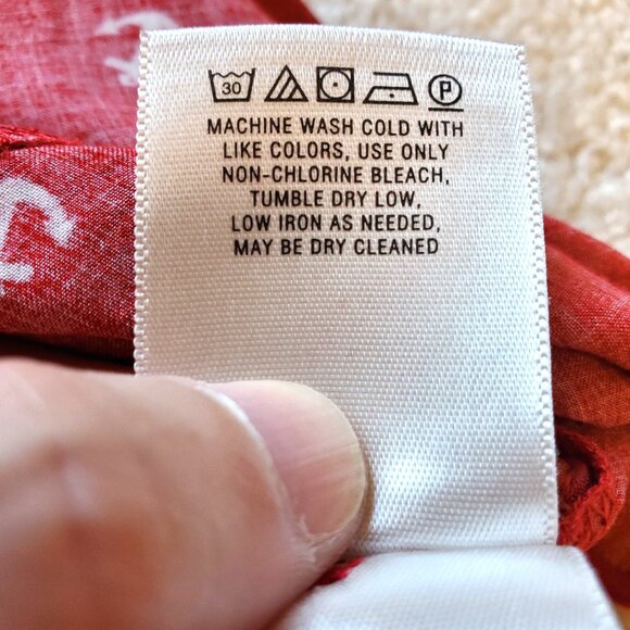 Maeve Red Anchor Print Long Sleeve Button Up Blouse Top Women's Sz 10 Pintucking - Picture 6 of 8